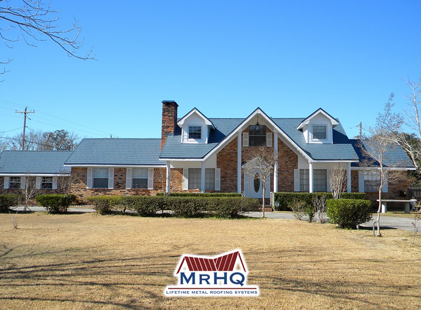 edco arrowline shake stapleton2@1.5x Blue Arrowline Metal Shingle on a house Highway 59 in Stapleton, AL in Baldwin County.